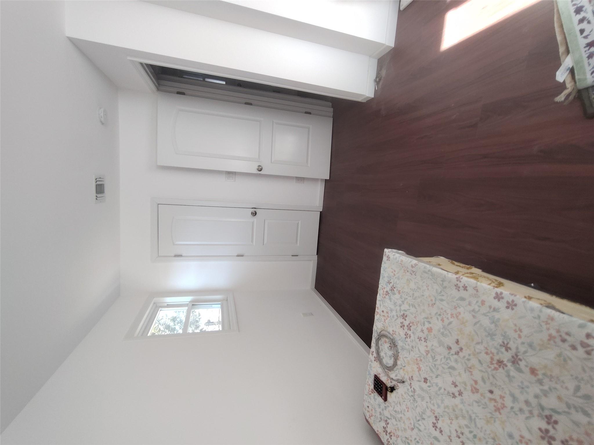 2167a Great Neck Road Property Photo 8