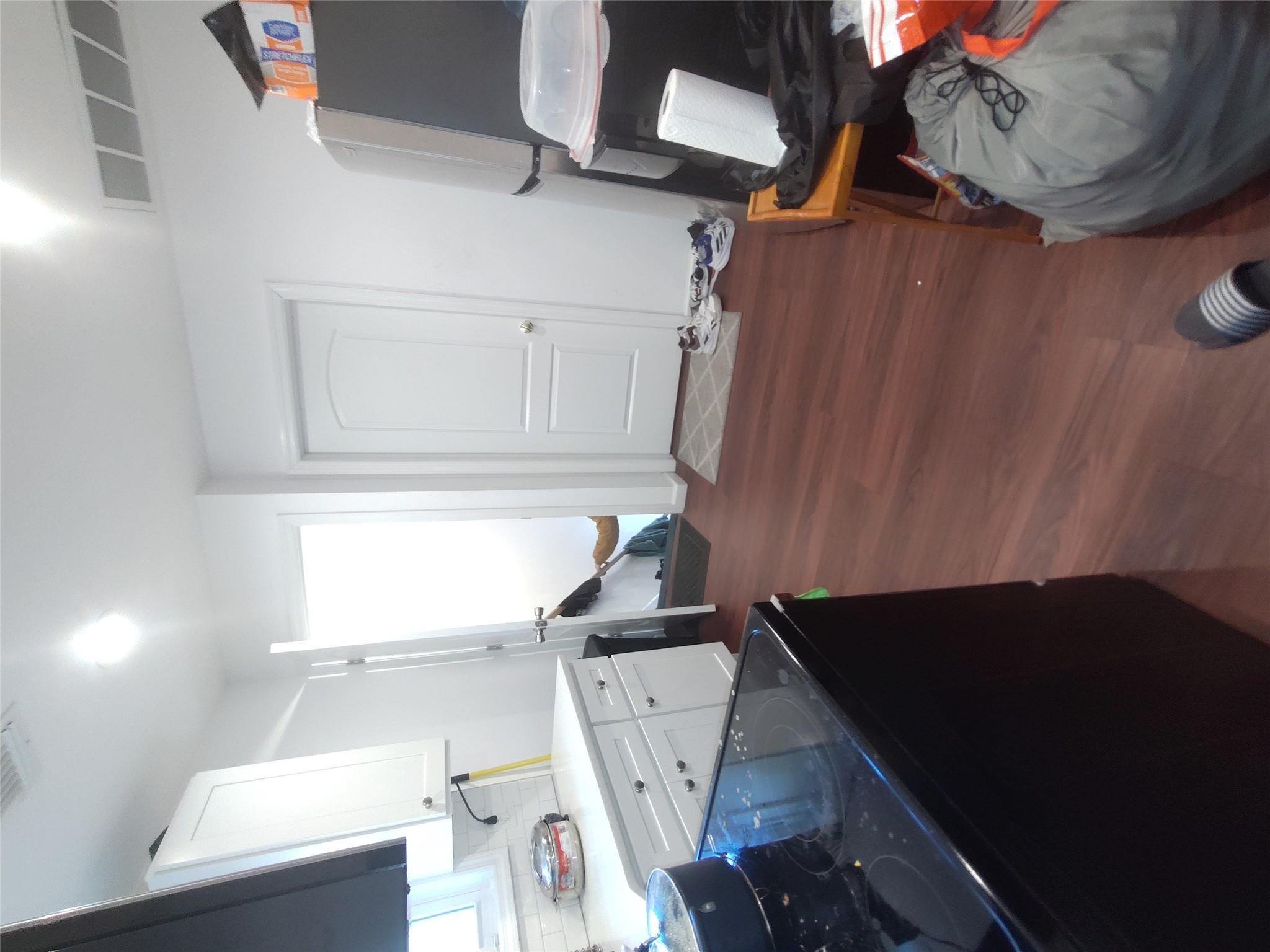 2167a Great Neck Road Property Photo 15