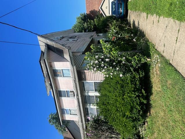 87 Roosevelt Place Property Photo 1