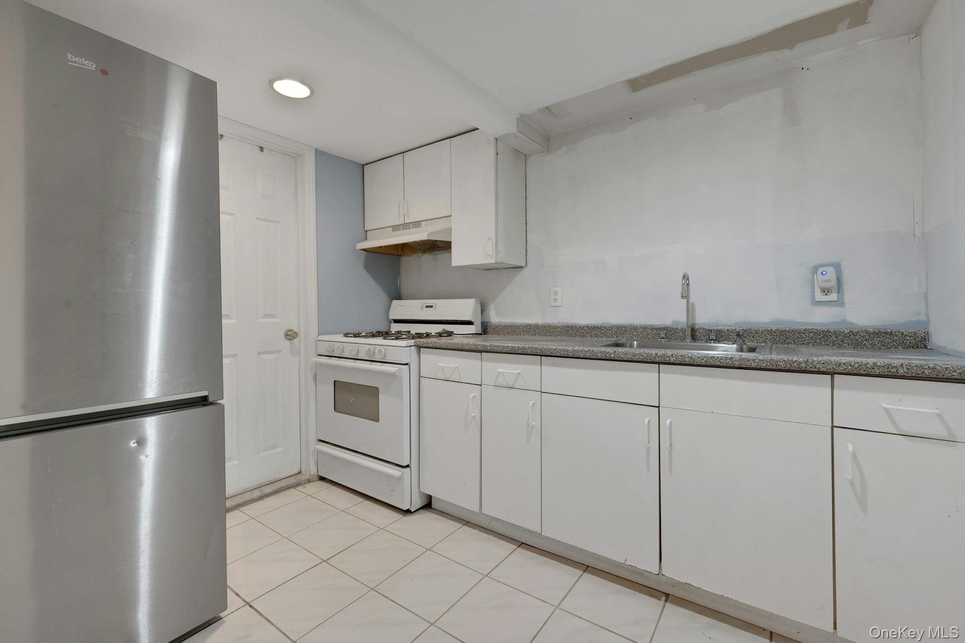 74 Aster Place 74 Property Photo 22