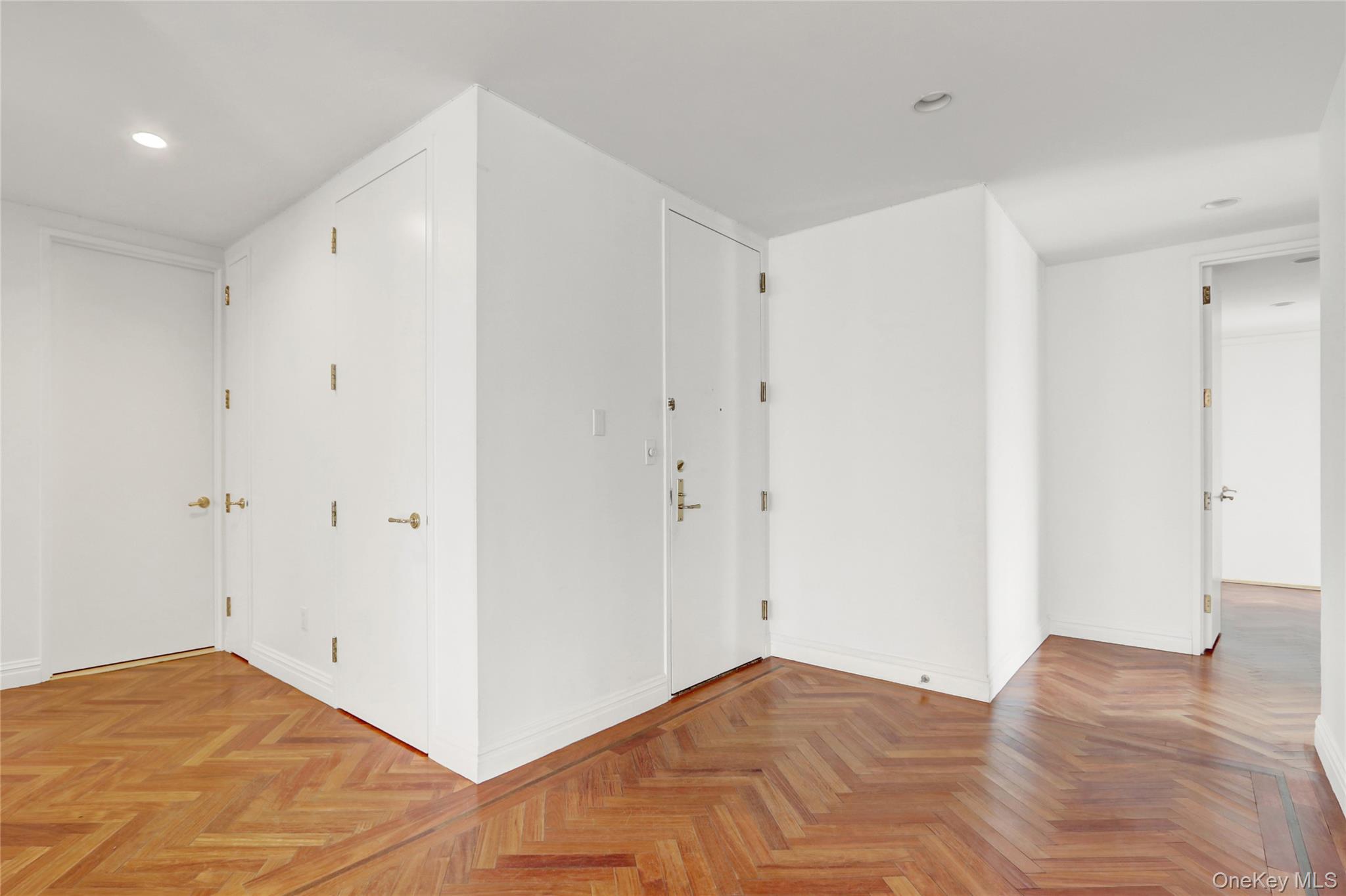 90 E End Avenue 10b Property Photo 18