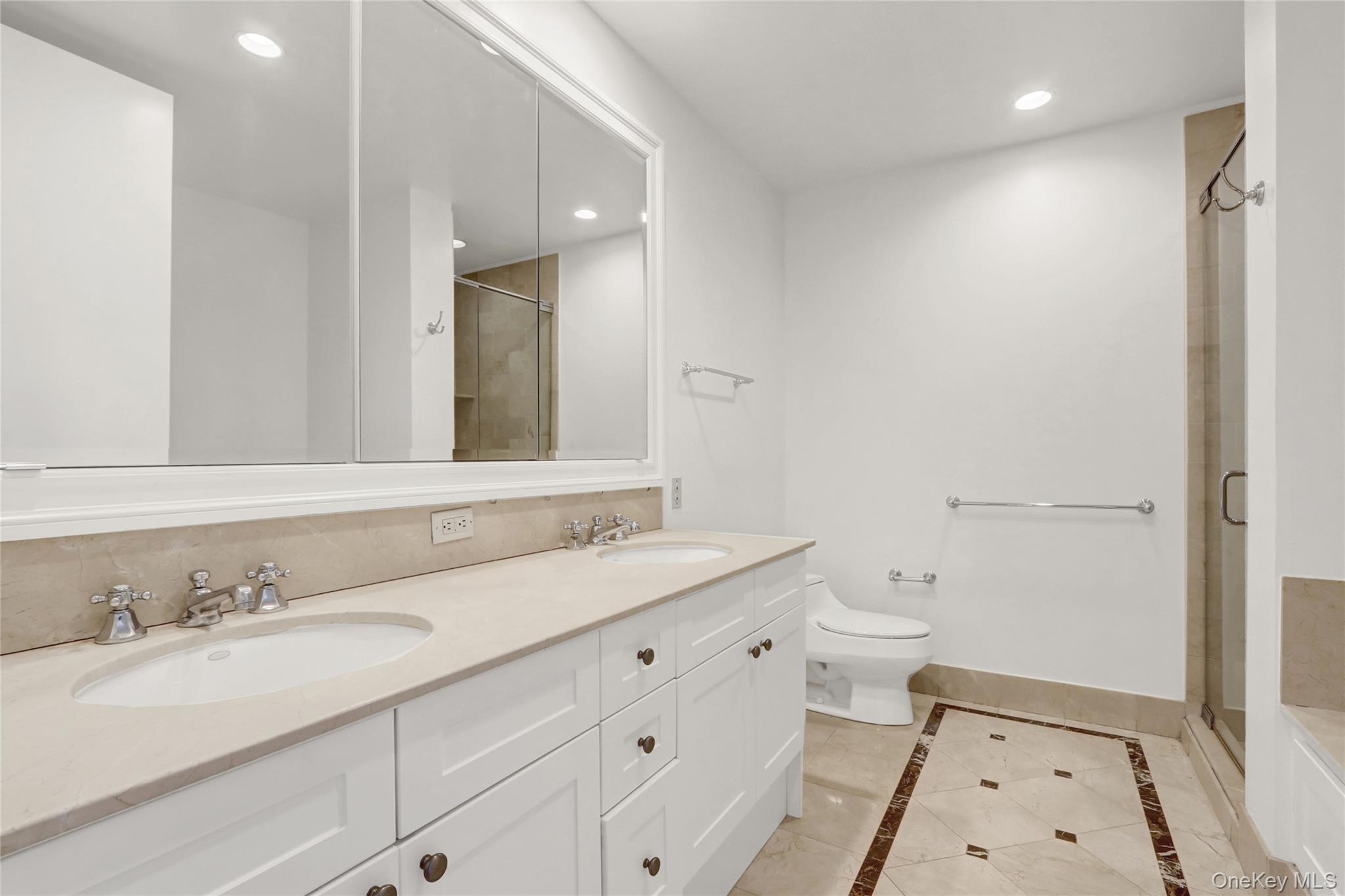 90 E End Avenue 10b Property Photo 27