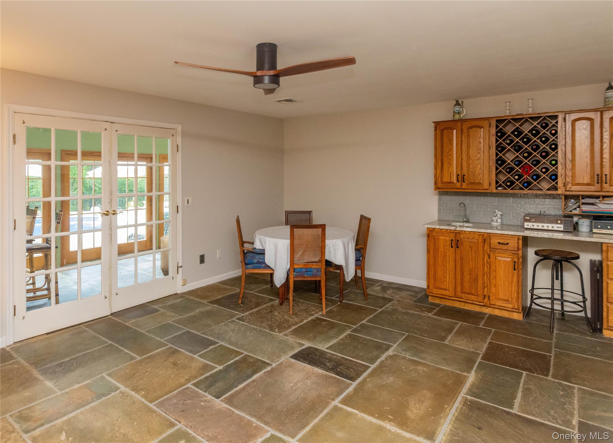 7 Fox Hollow Road Property Photo 15