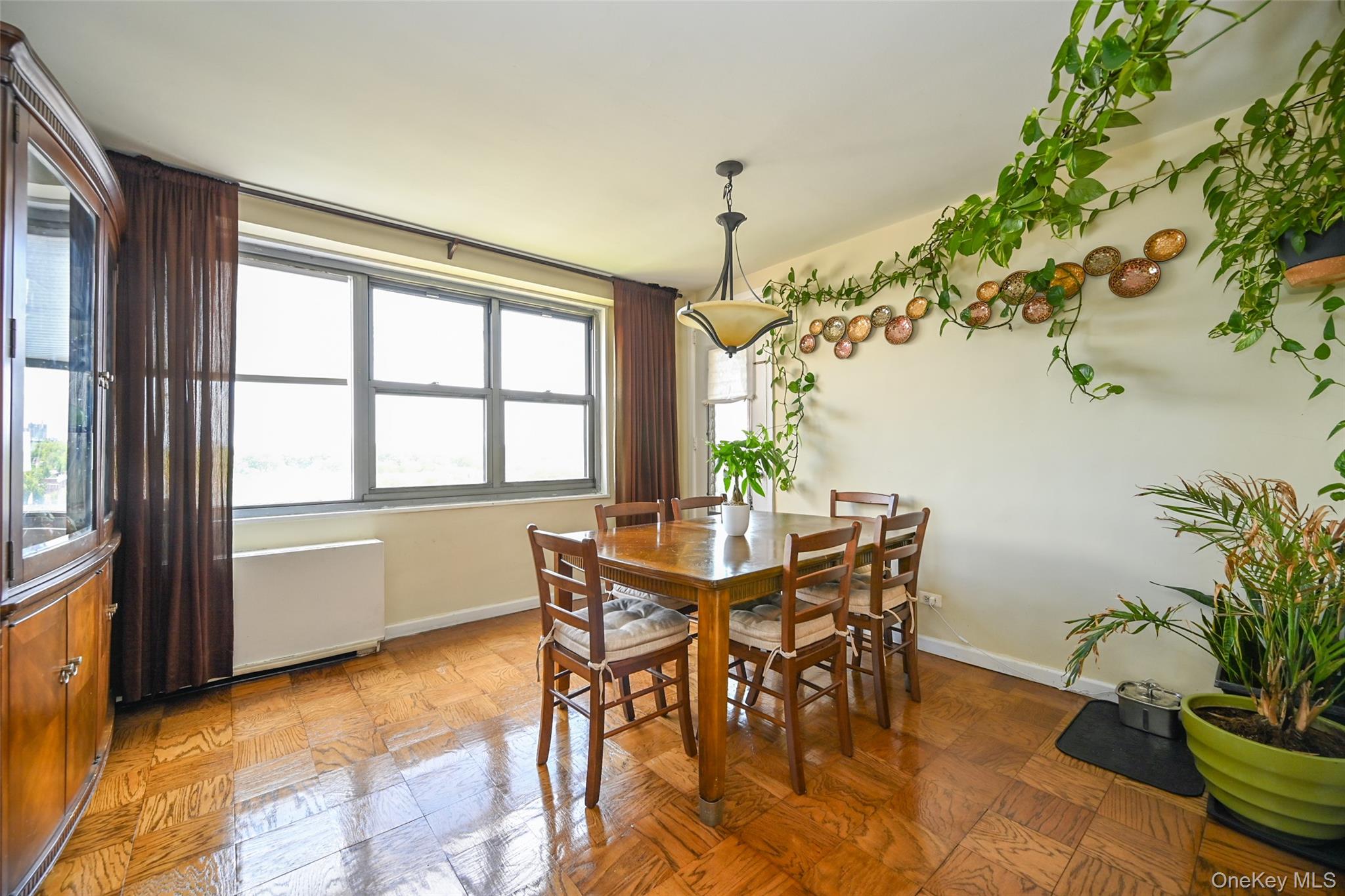 61-20 Grand Central Parkway B 803 Property Photo 8