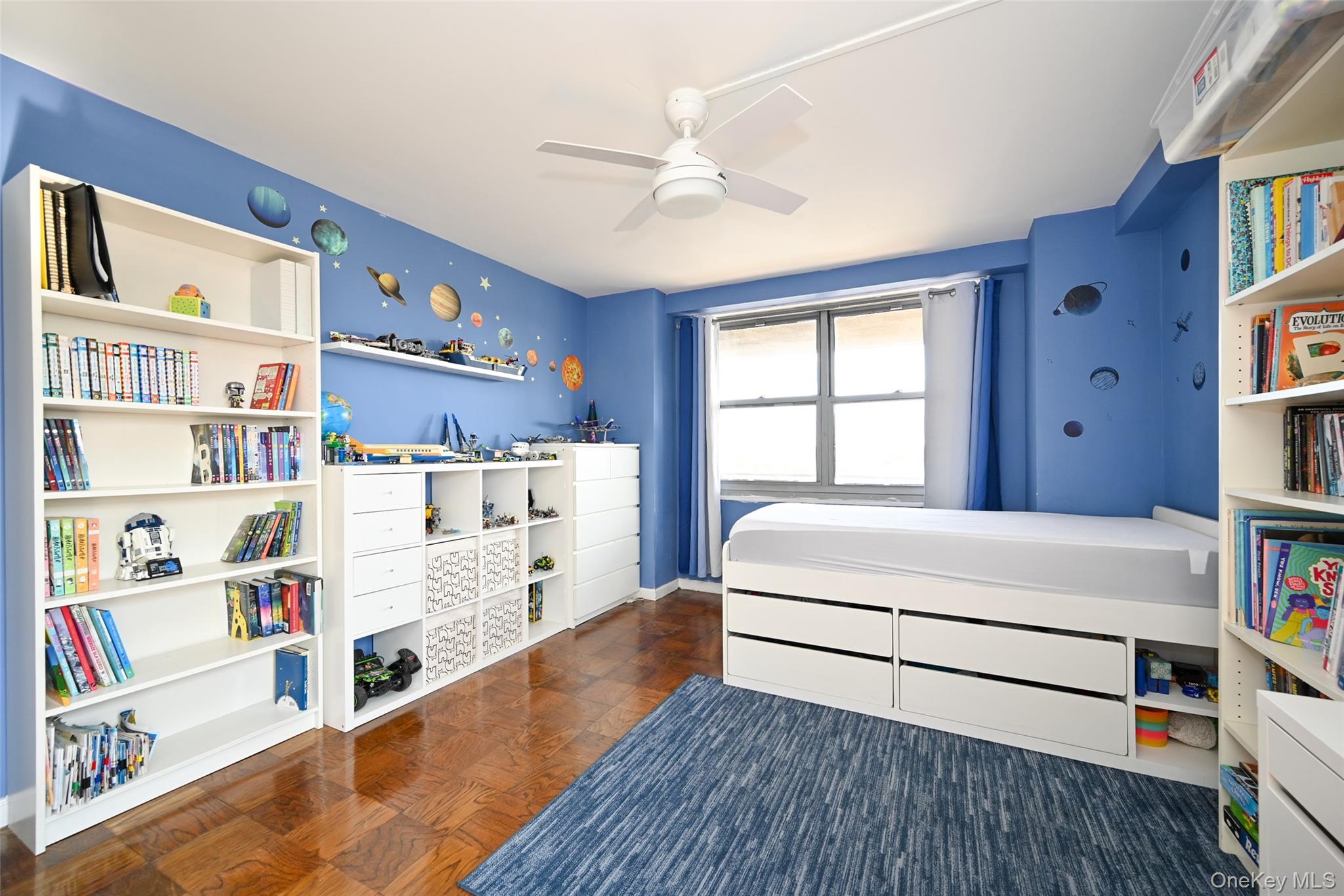 61-20 Grand Central Parkway B 803 Property Photo 23