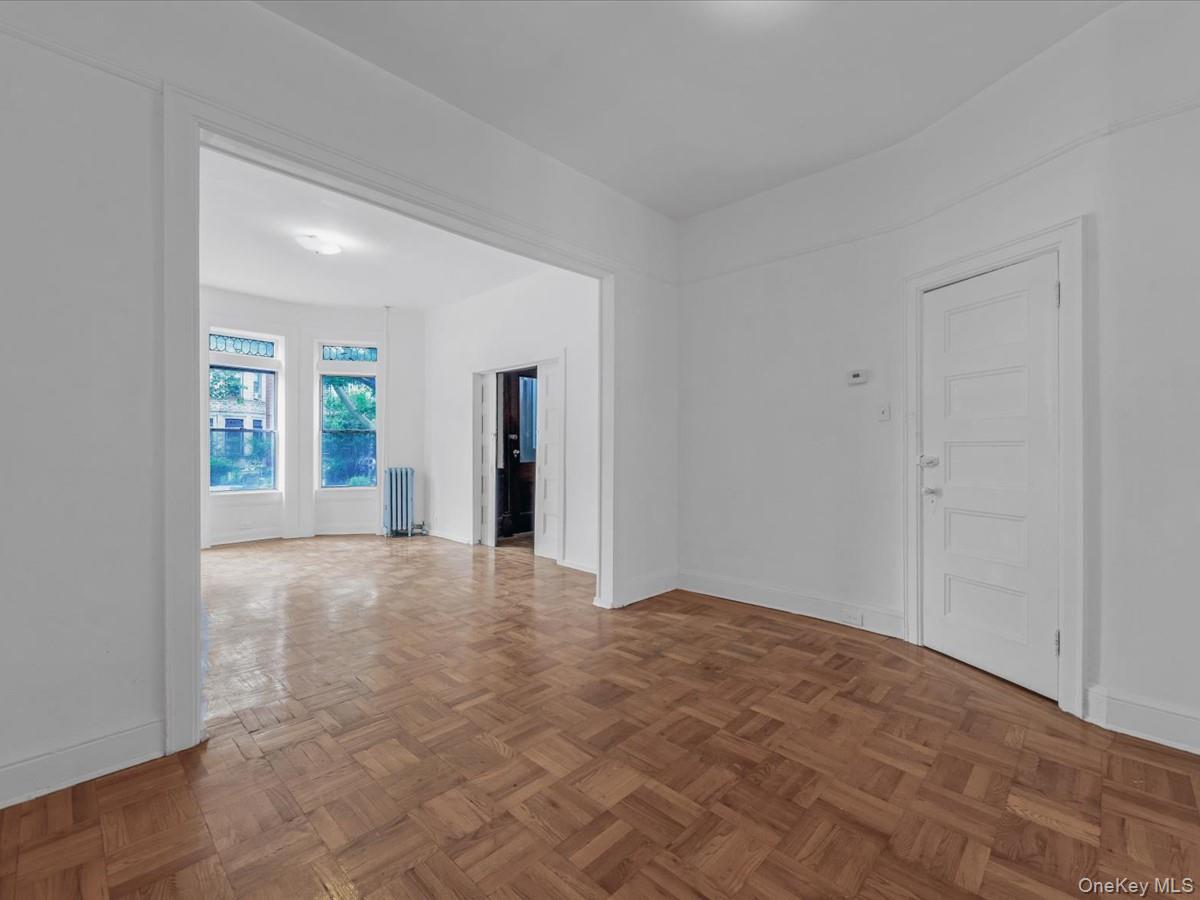 185 Lefferts Avenue Property Photo 6