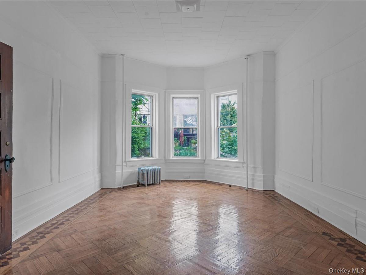 185 Lefferts Avenue Property Photo 13
