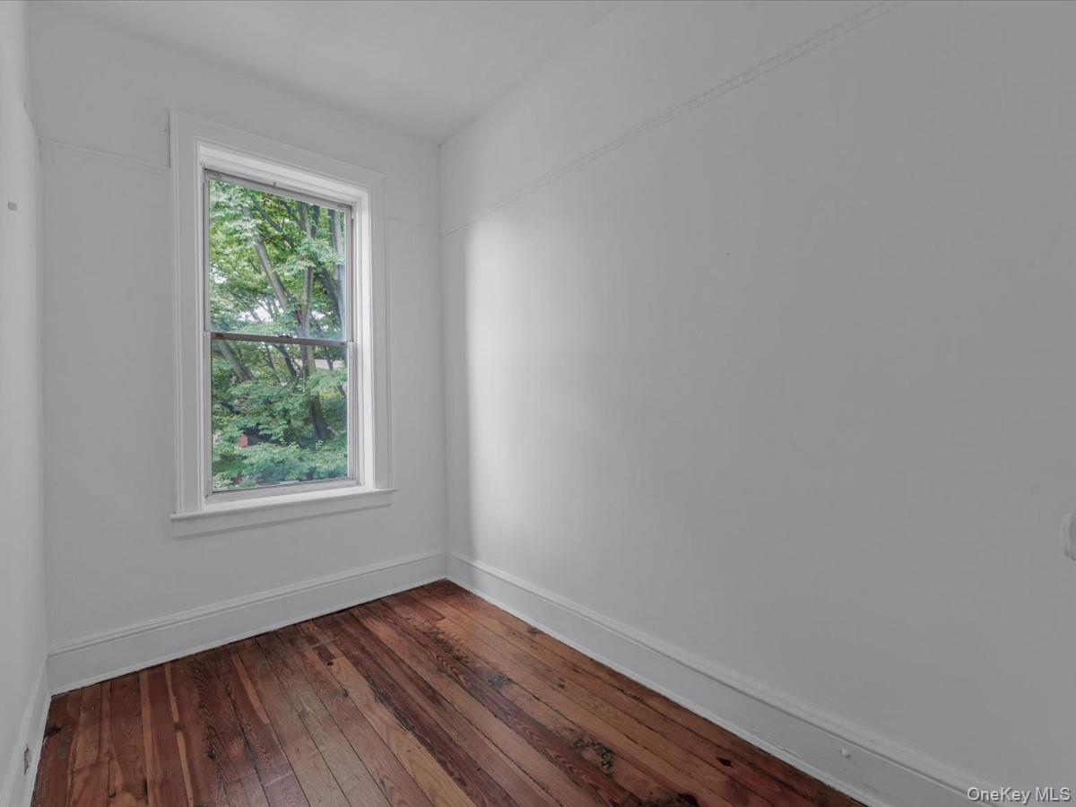 185 Lefferts Avenue Property Photo 21