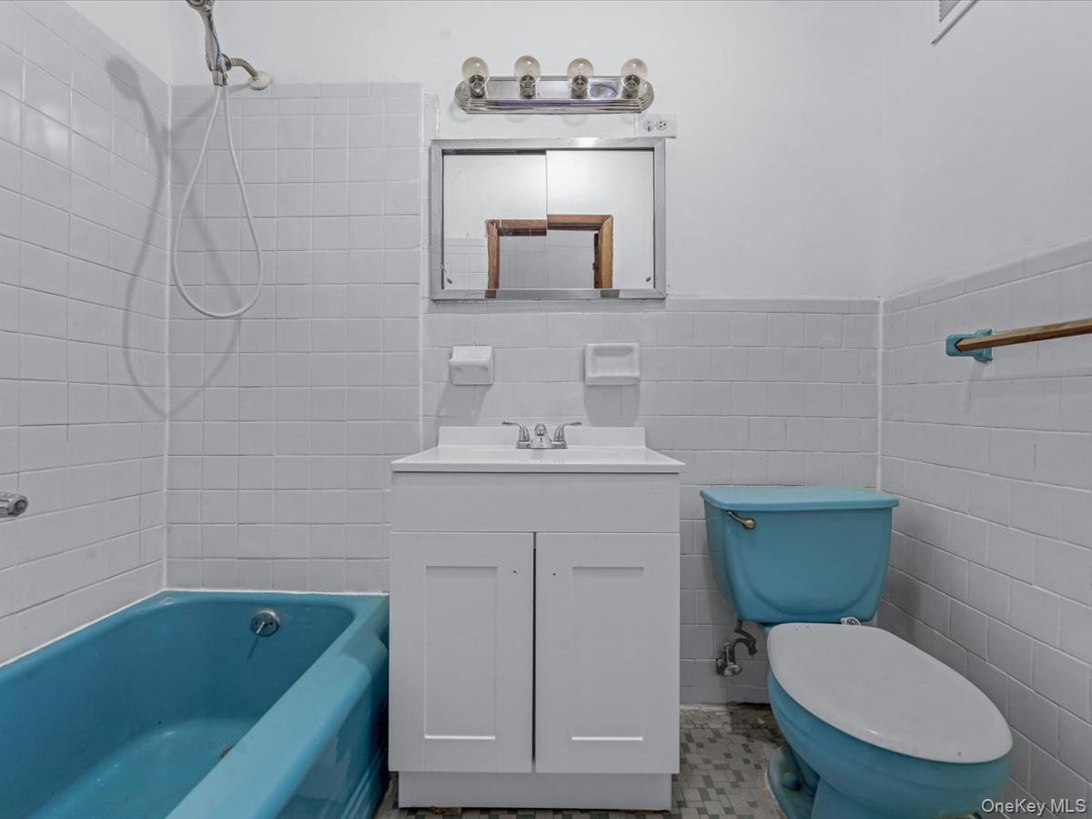 185 Lefferts Avenue Property Photo 25