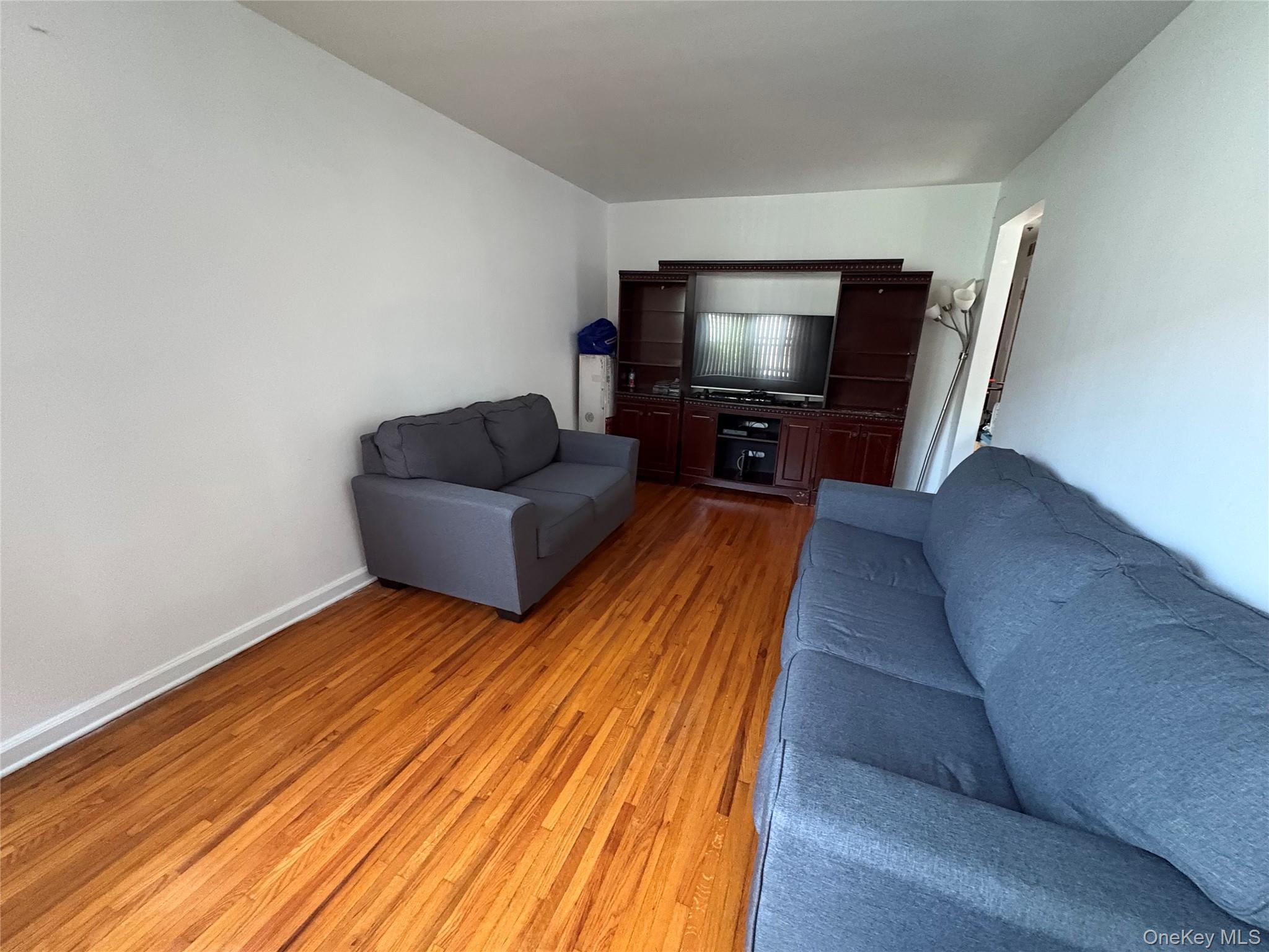 3485 Mickle Avenue Property Photo 6