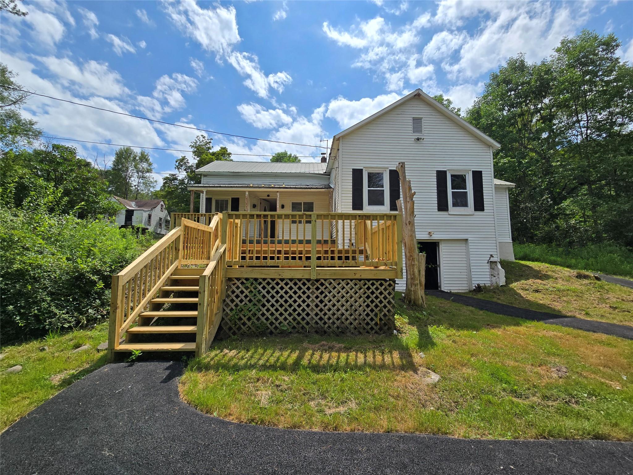 253 Harris Bushville Road Property Photo 1