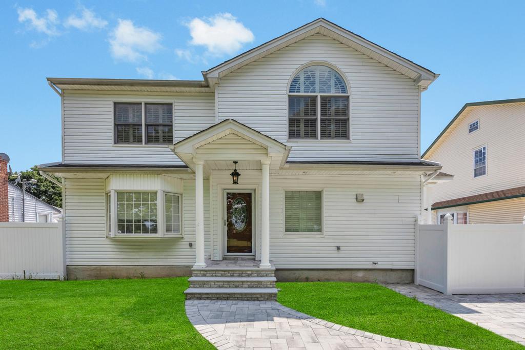 32 Cornell Avenue Property Photo 1