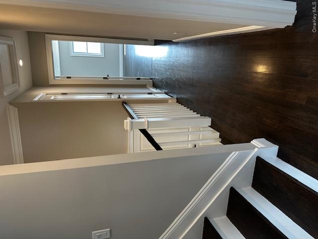 558 Oxford Road Property Photo 10