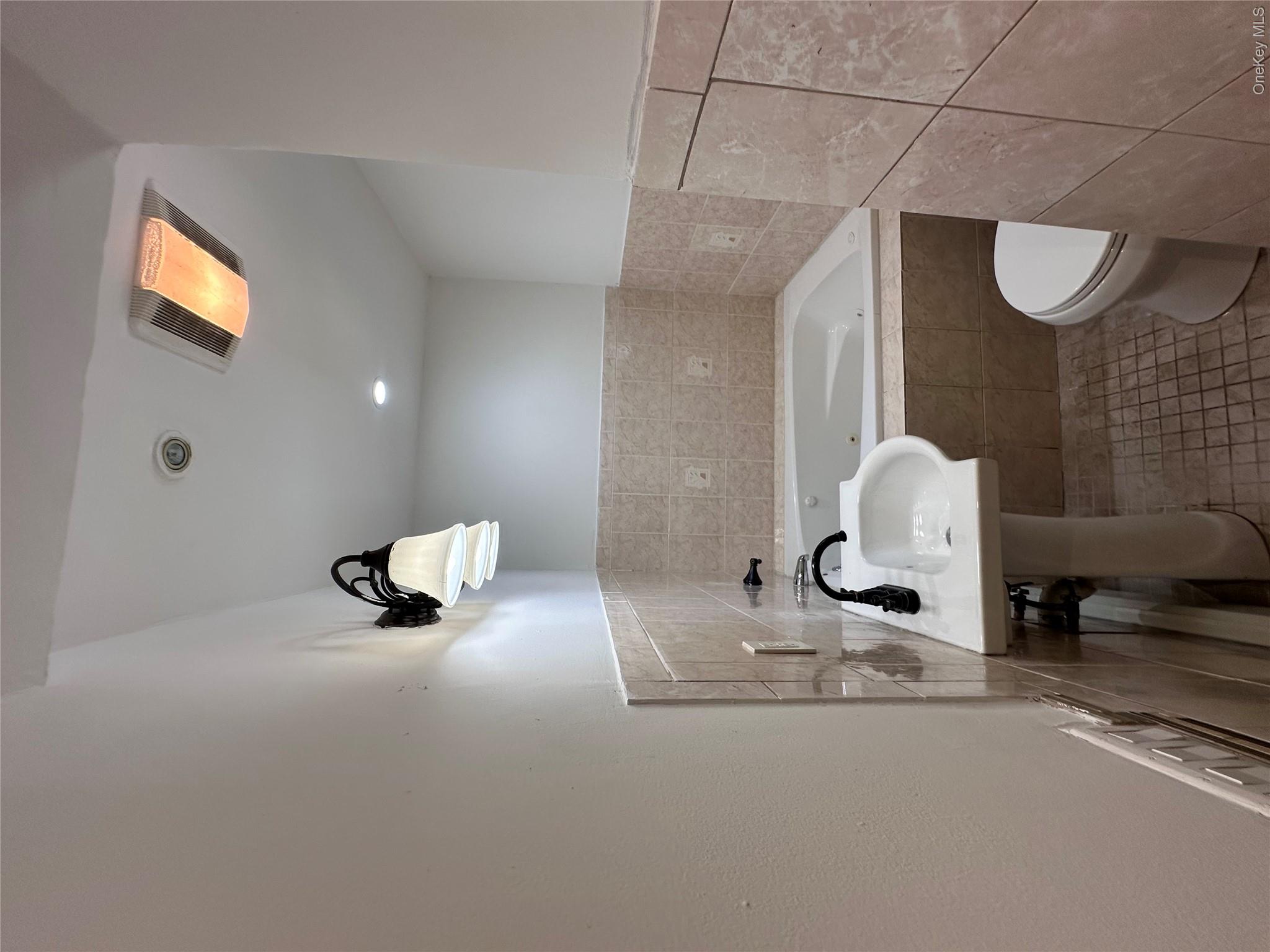 31 Roger Street Property Photo 20