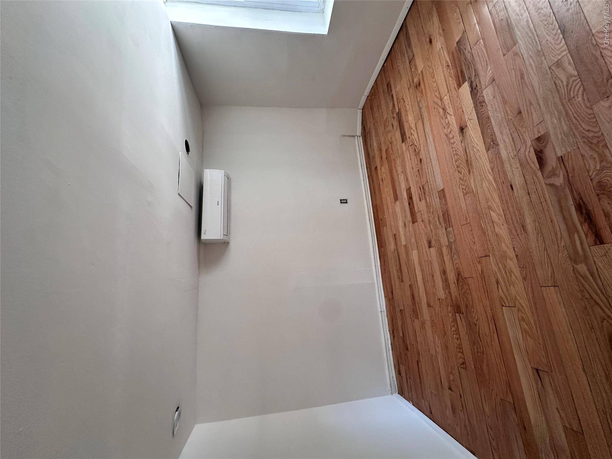 31 Roger Street Property Photo 37