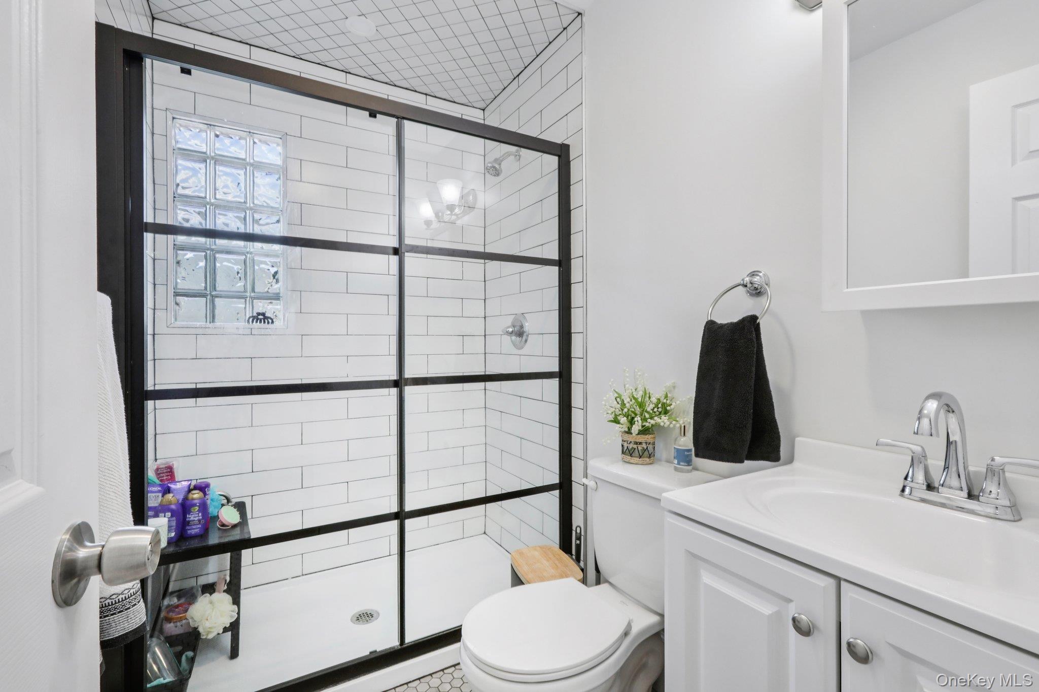 11 Ramapo Road Property Photo 27