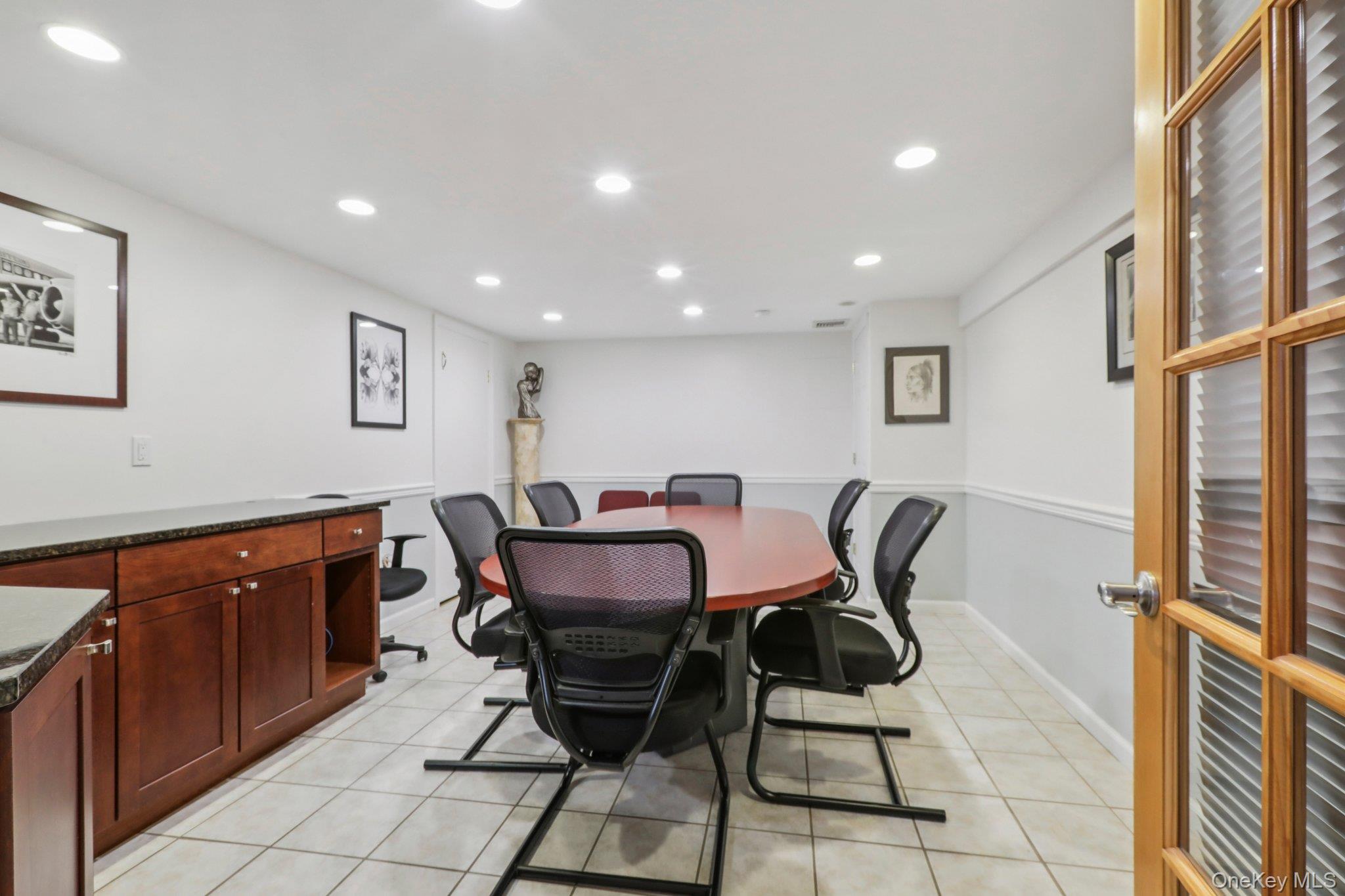 11 Ramapo Road Property Photo 37