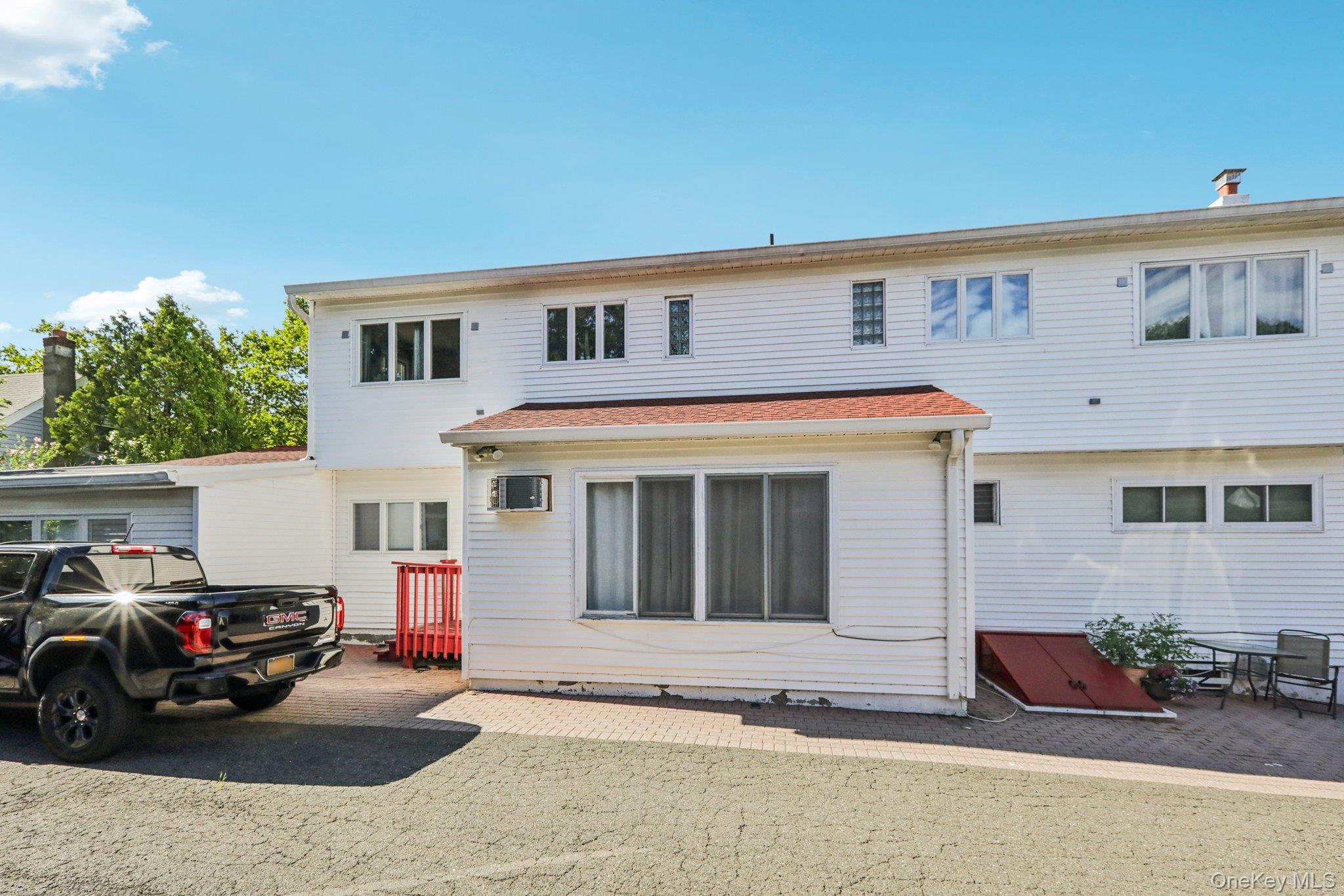11 Ramapo Road Property Photo 40