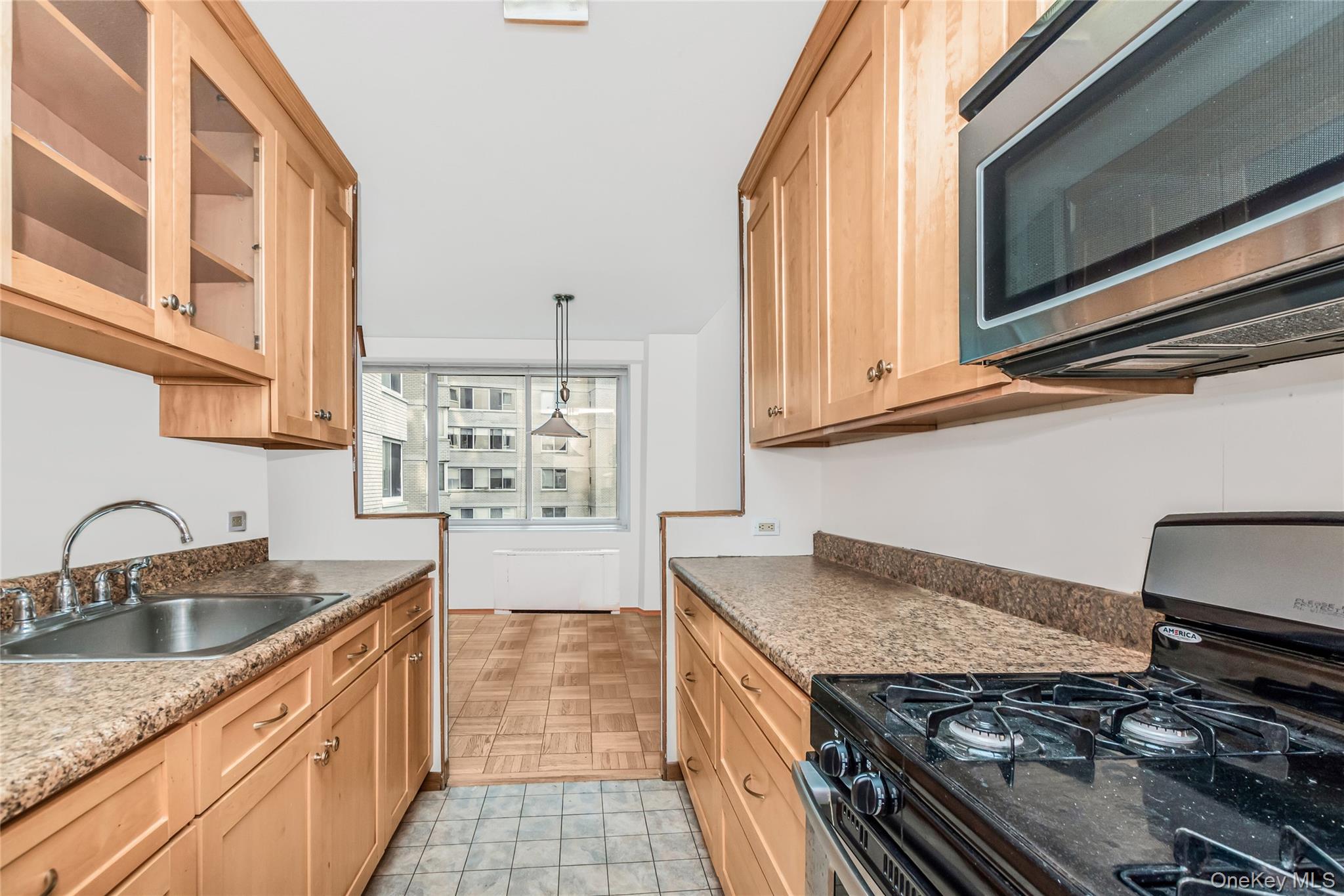 3333 Henry Hudson Parkway 2l Property Photo 6
