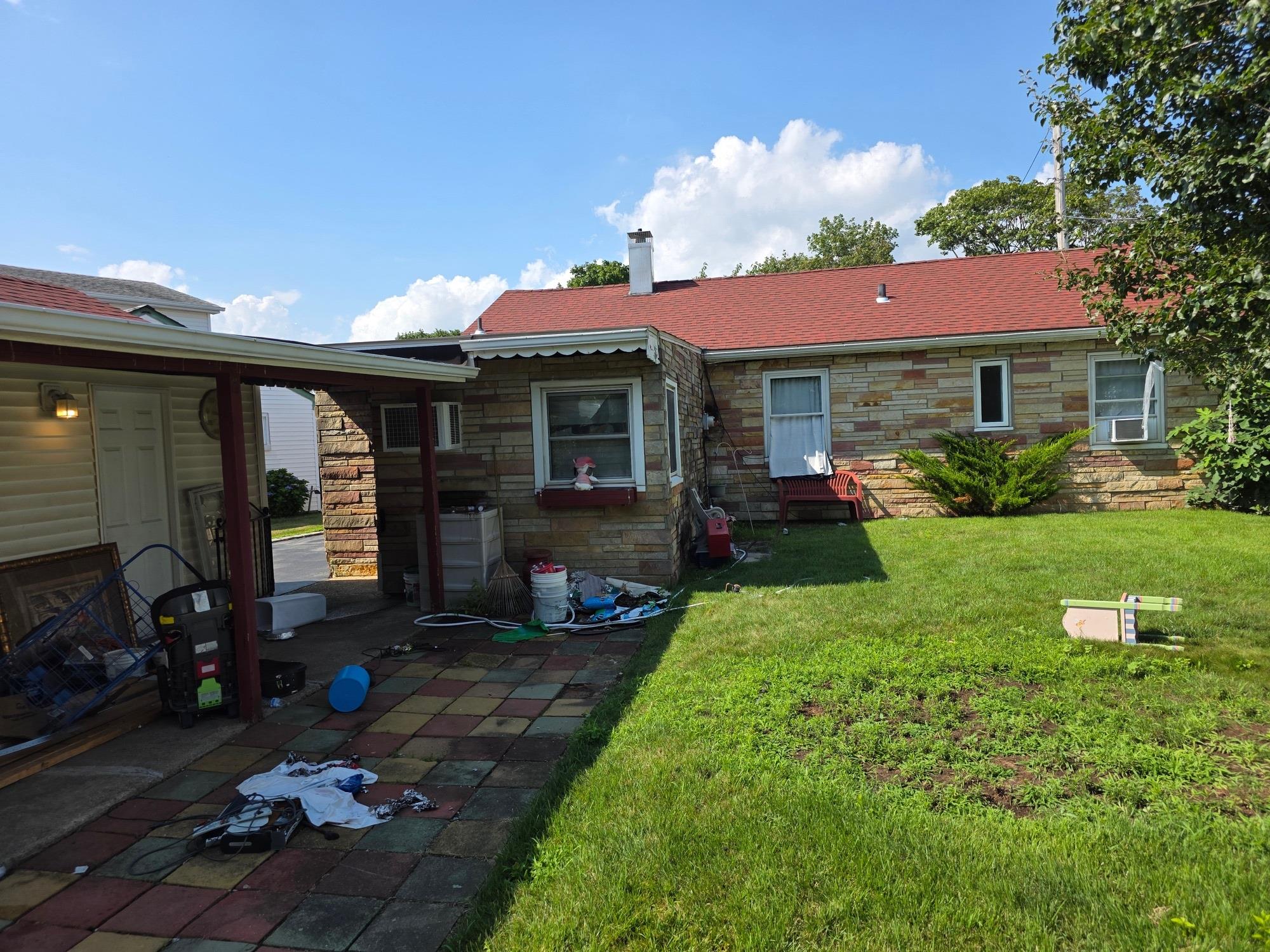 8 Reading Lane Property Photo 7
