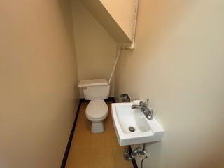 153 Kings Highway Property Photo 4