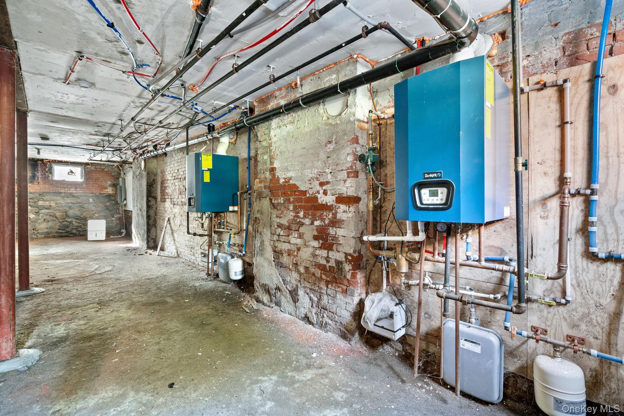 77 Academy Street Property Photo 25
