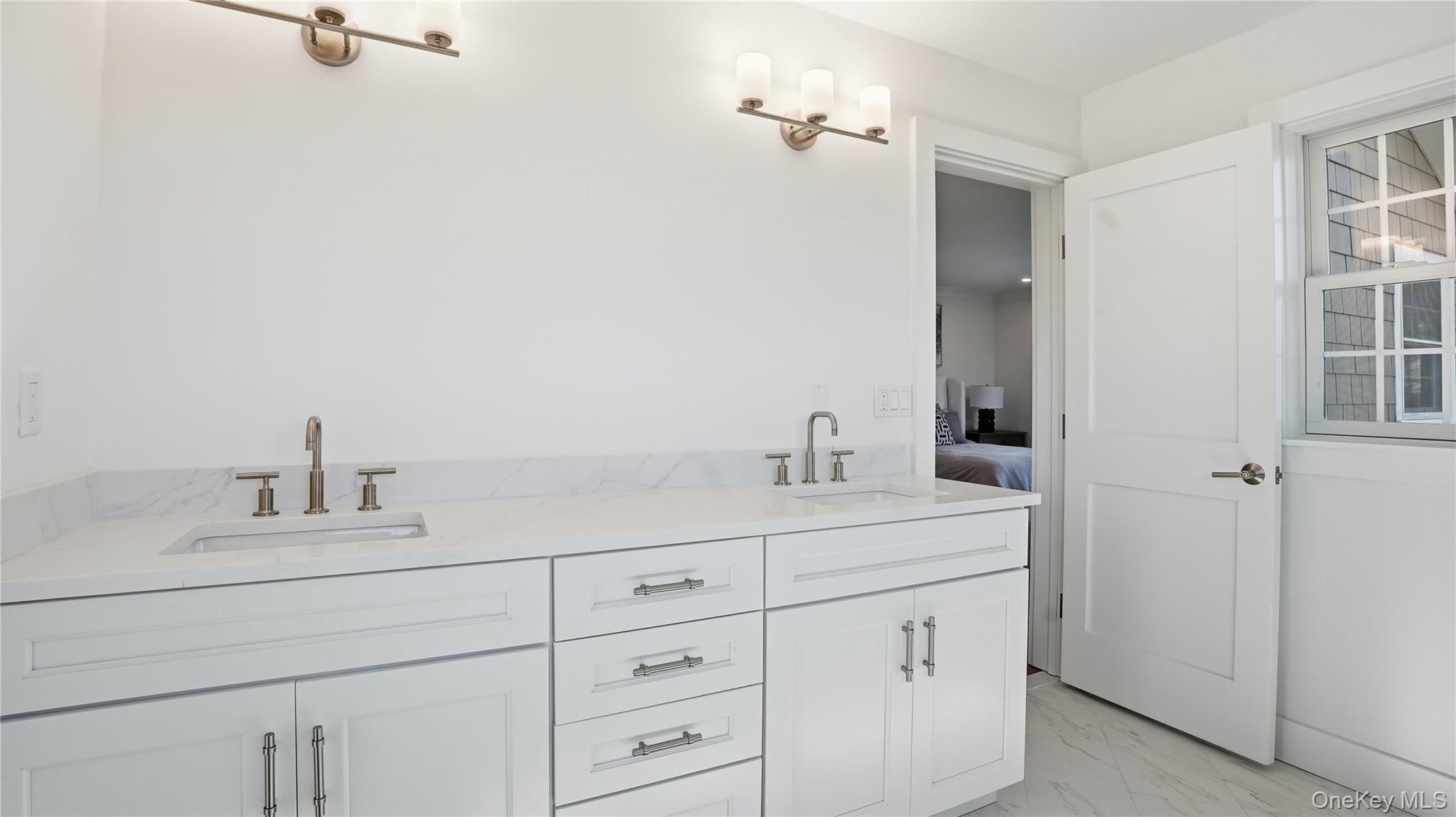 100 Rogers 903 Property Photo 16
