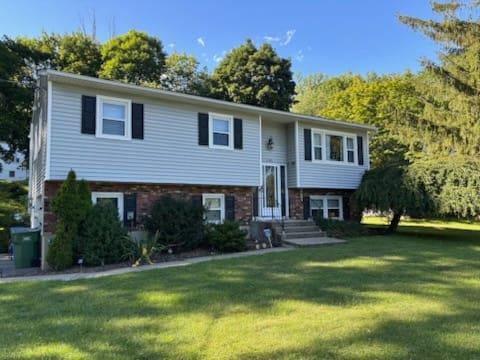 130 Spring Street Property Photo 1