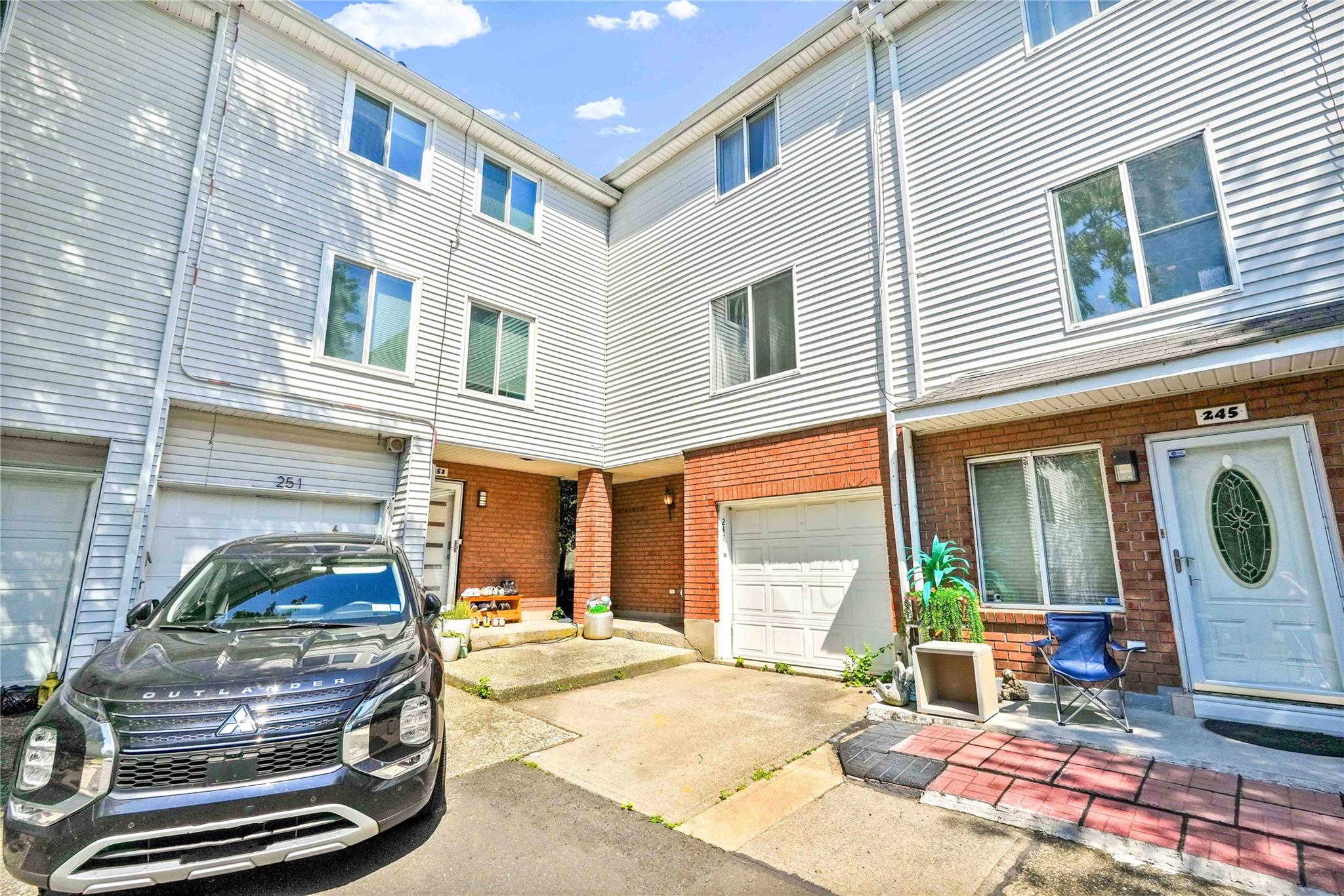 247 Ilyssa Way Property Photo 1