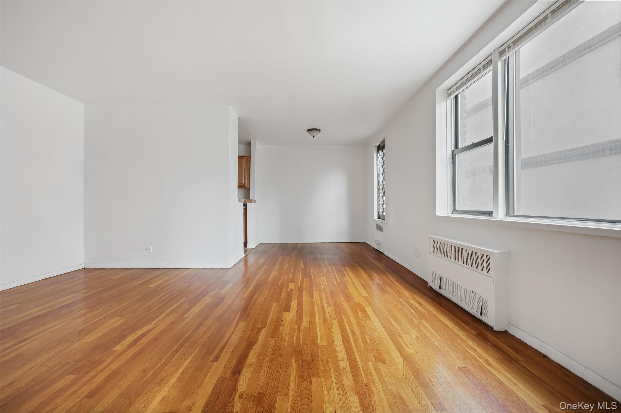 3184 Grand Concourse 4j Property Photo 2