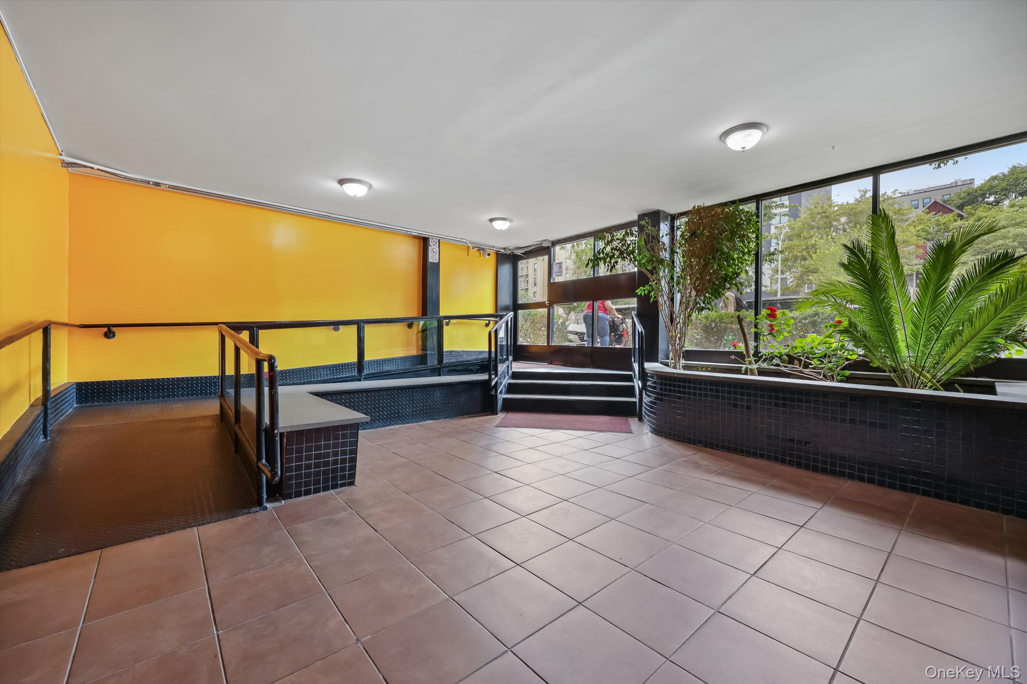 3184 Grand Concourse 4j Property Photo 6