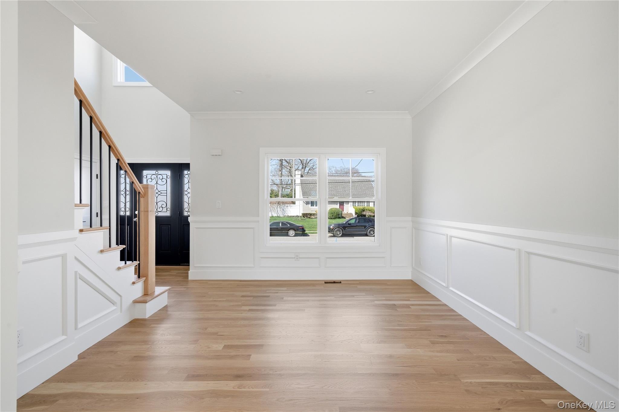 32 Massapequa Avenue Property Photo 4