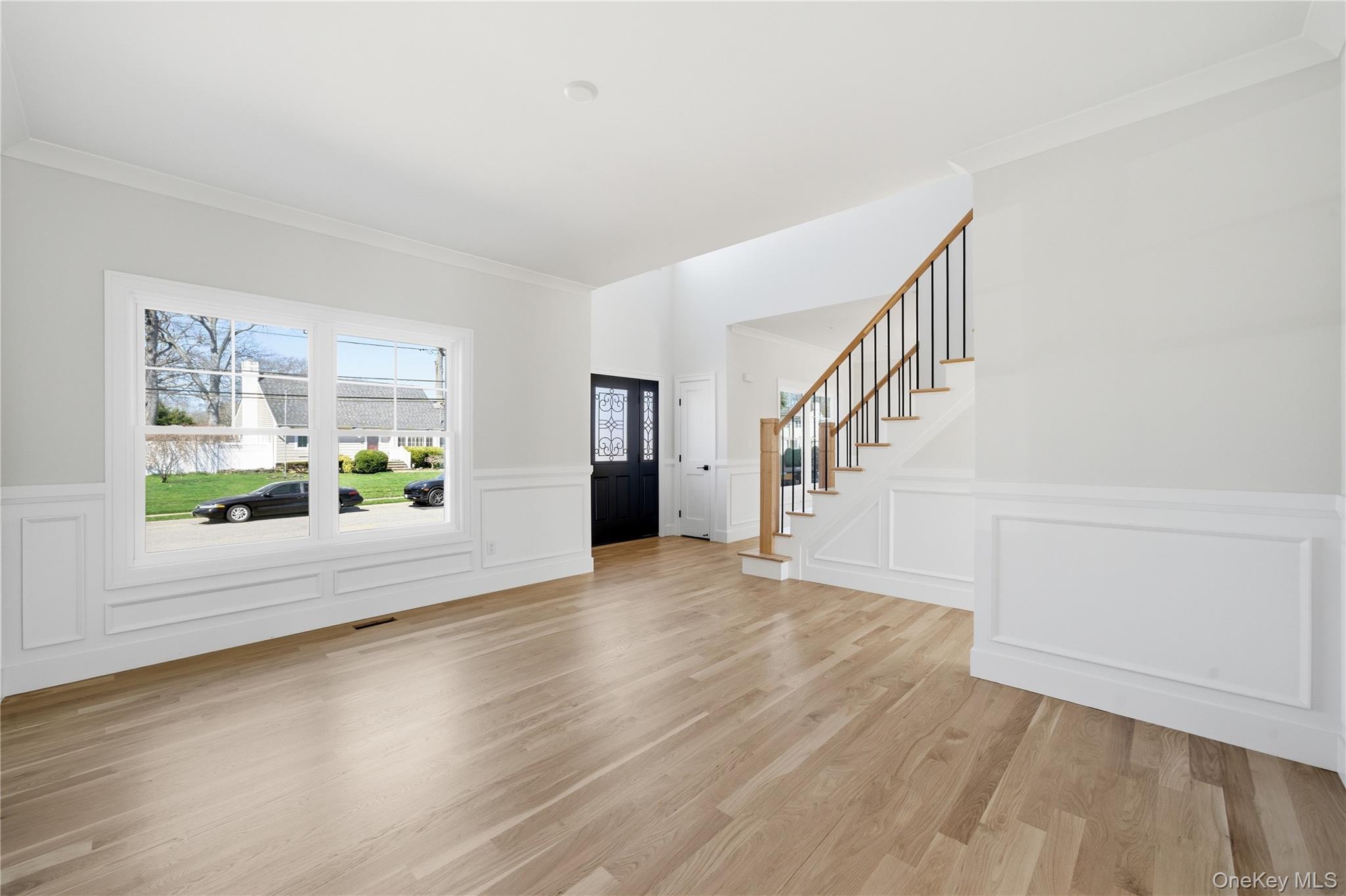 32 Massapequa Avenue Property Photo 5