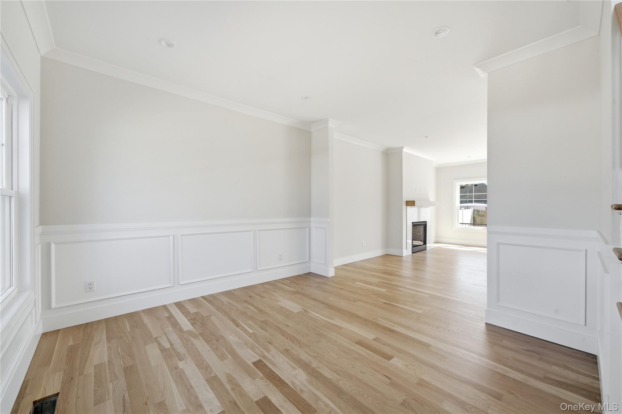 32 Massapequa Avenue Property Photo 11