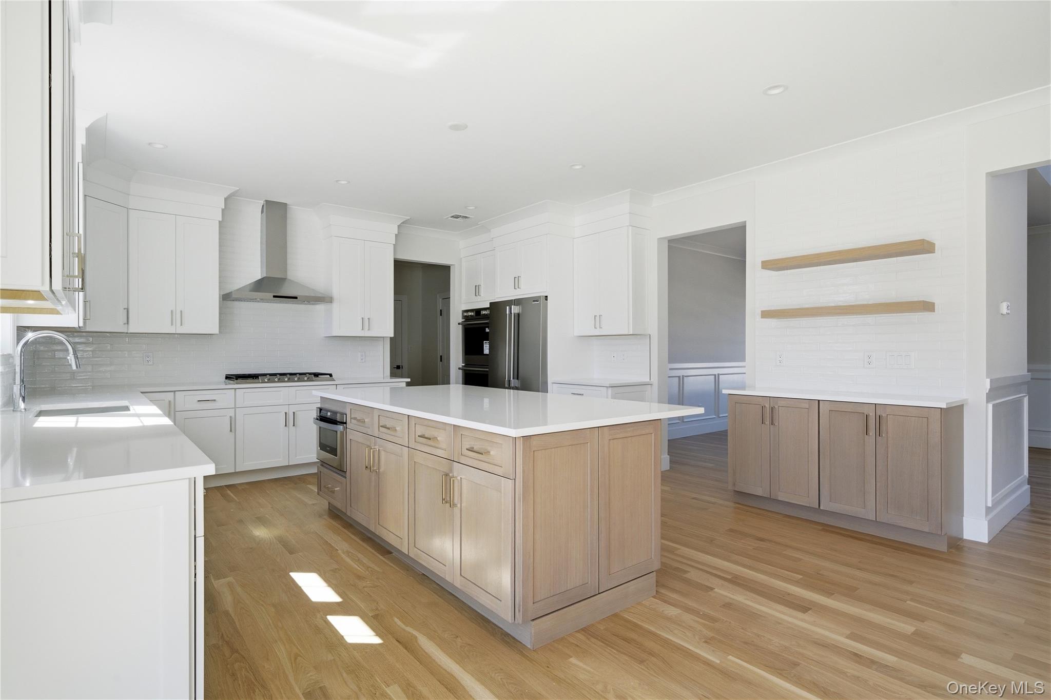 32 Massapequa Avenue Property Photo 13
