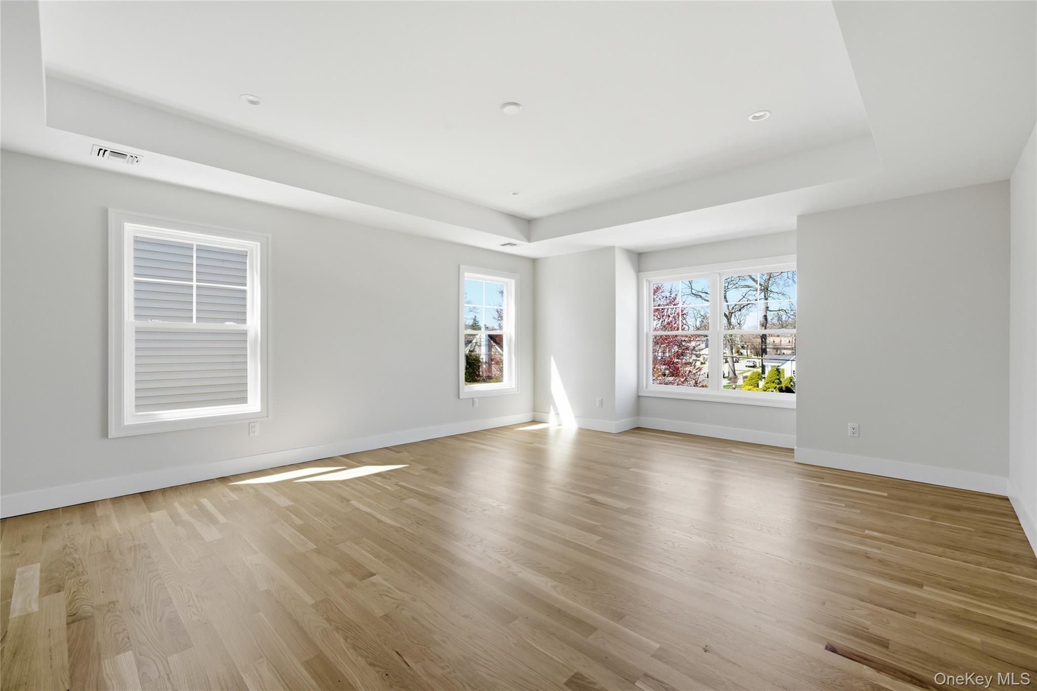 32 Massapequa Avenue Property Photo 32