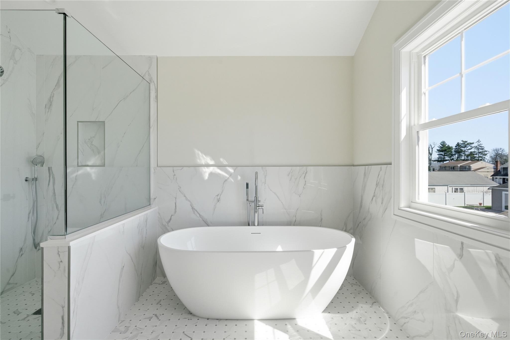 32 Massapequa Avenue Property Photo 36