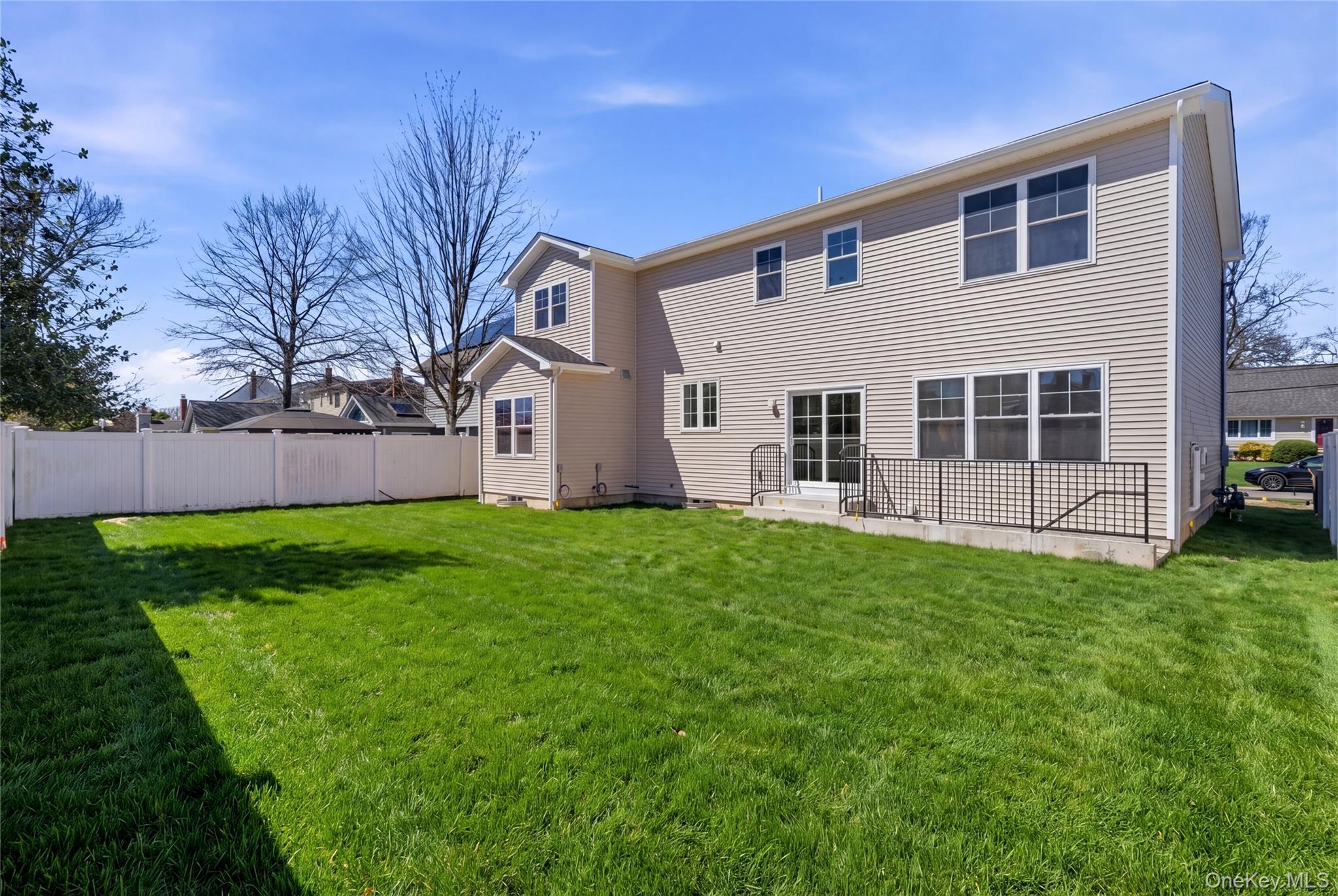 32 Massapequa Avenue Property Photo 40