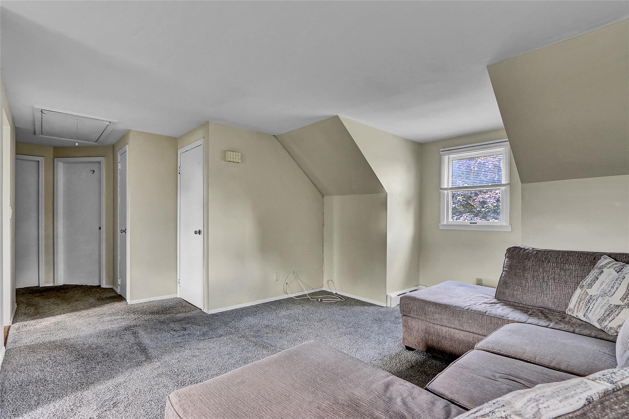 181 Maple Avenue Property Photo 16