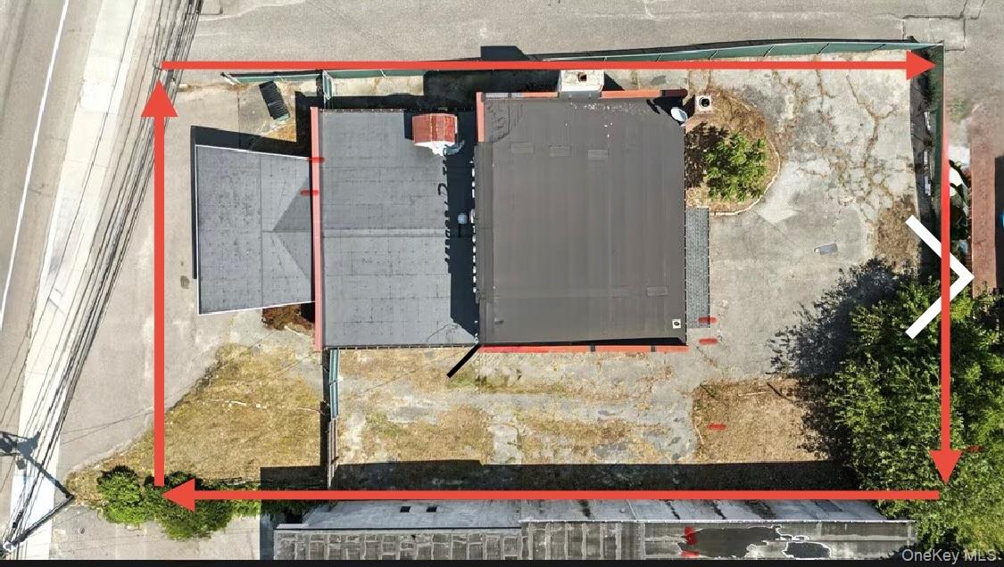 230 N Main Street Property Photo 1