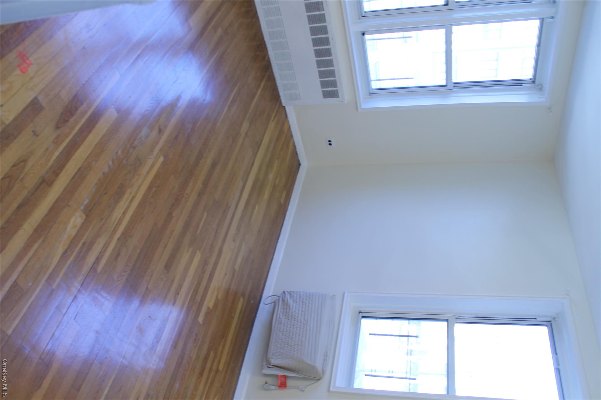 241-20 Northern Blvd 2c Property Photo 11