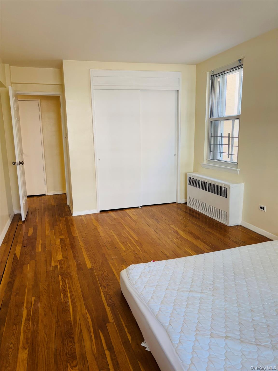 241-20 Northern Blvd 2c Property Photo 15