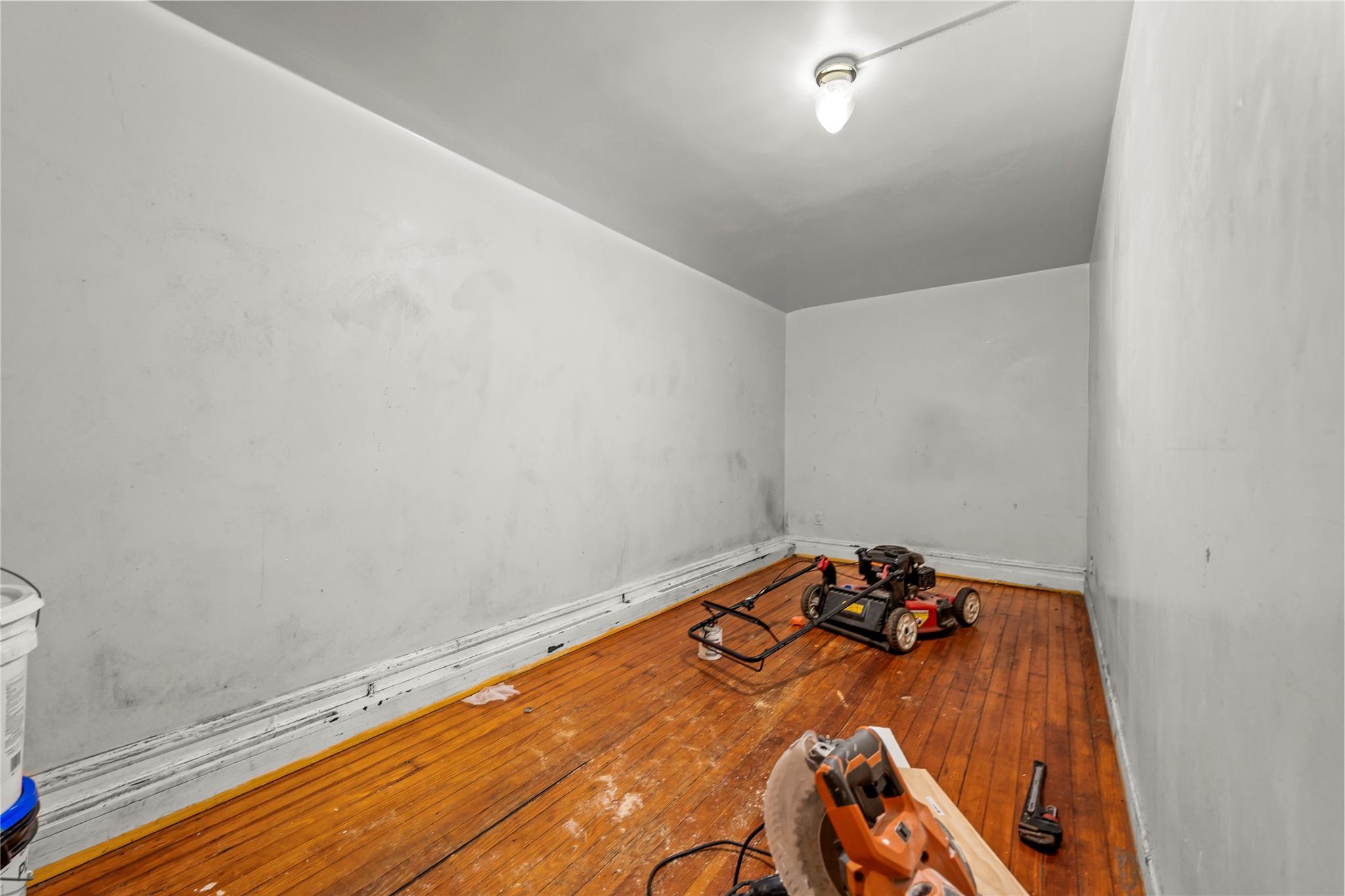 1681 Brooklyn Avenue Property Photo 23