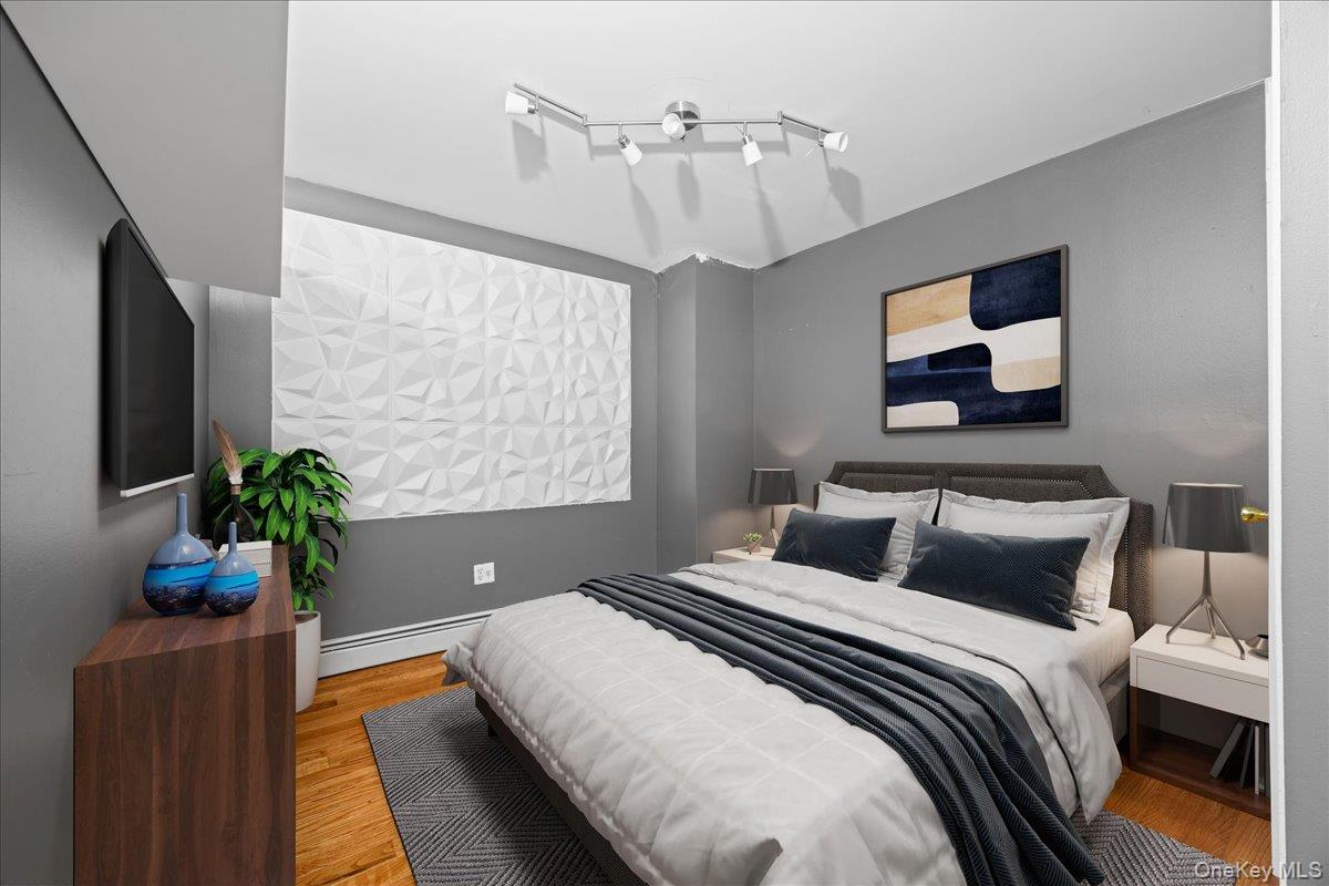 10 Pennyfield Avenue 8b Property Photo 14
