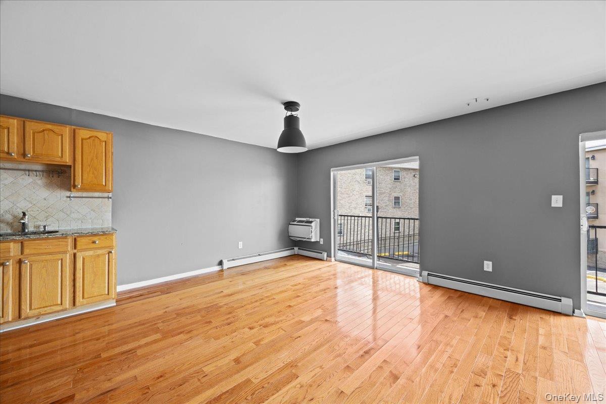 10 Pennyfield Avenue 8b Property Photo 25