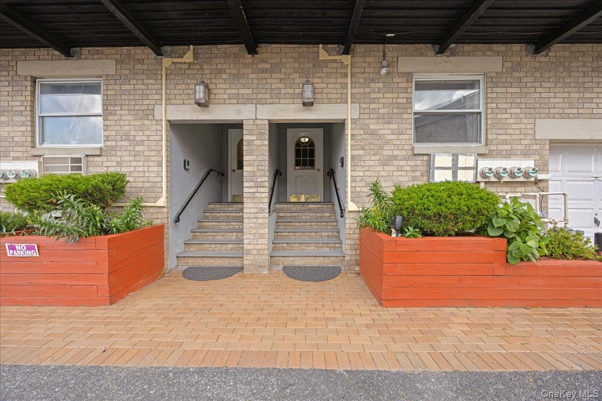 10 Pennyfield Avenue 8b Property Photo 31