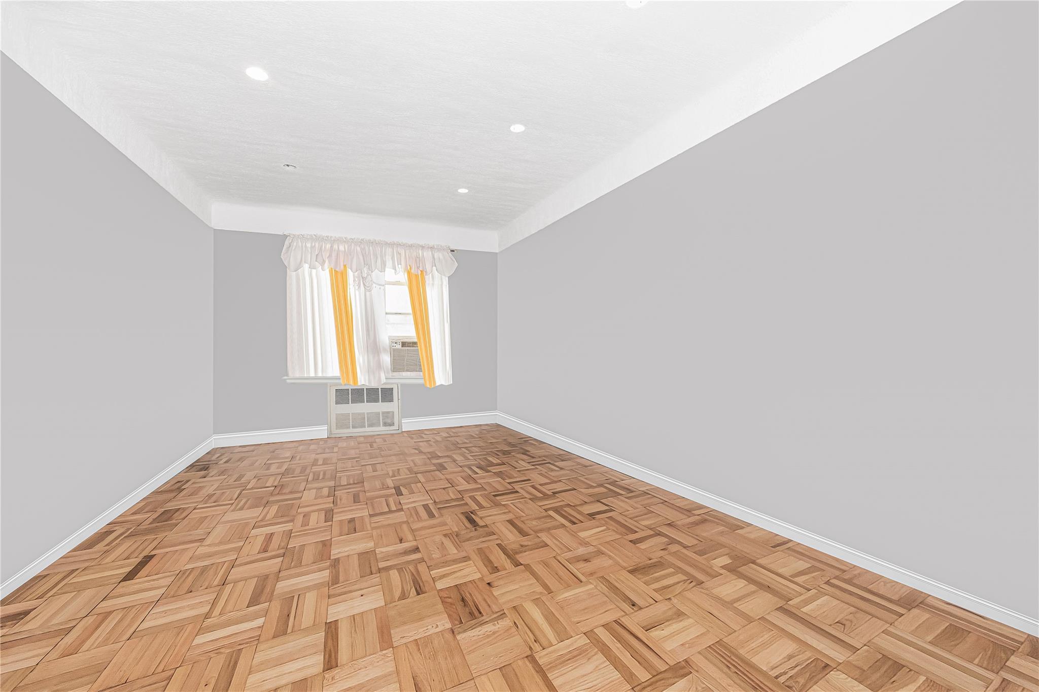 4101 Paulding Avenue Property Photo 27
