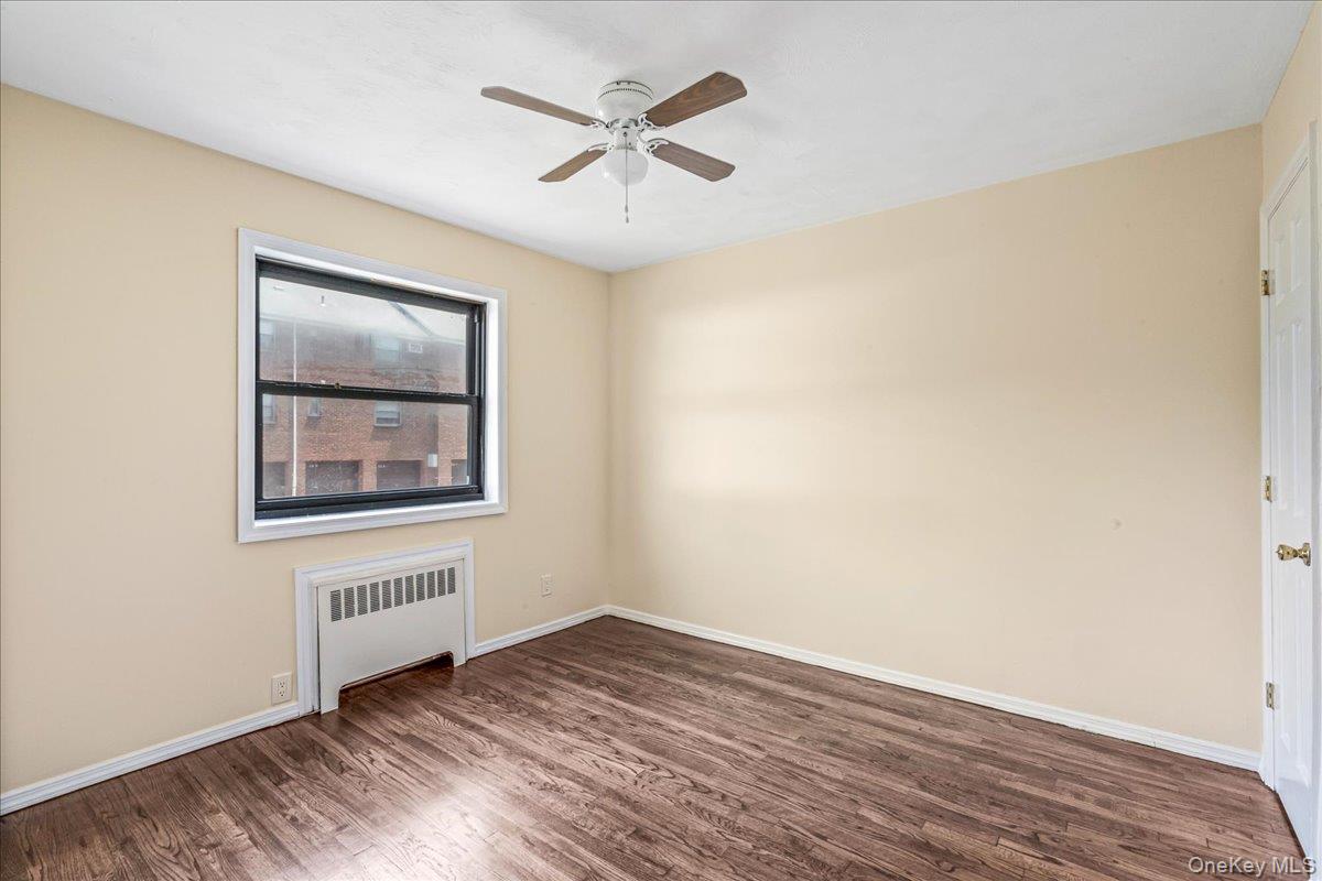 16-37 Utopia Parkway 2-33 Property Photo 12