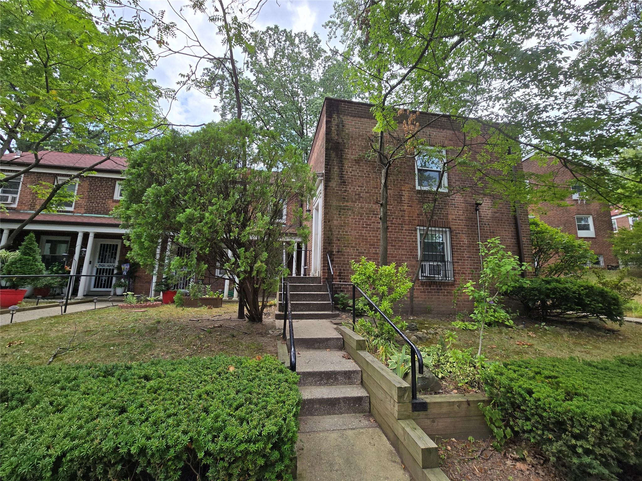 150-14 Geothals Avenue 45f Property Photo 6