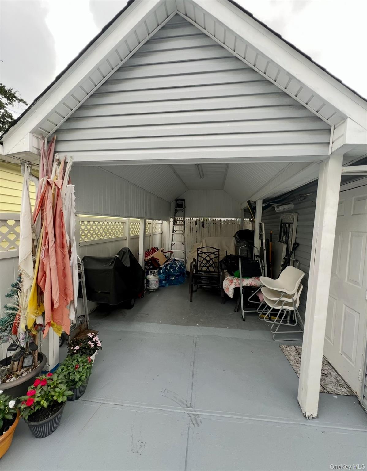 9353 207th Street Property Photo 18